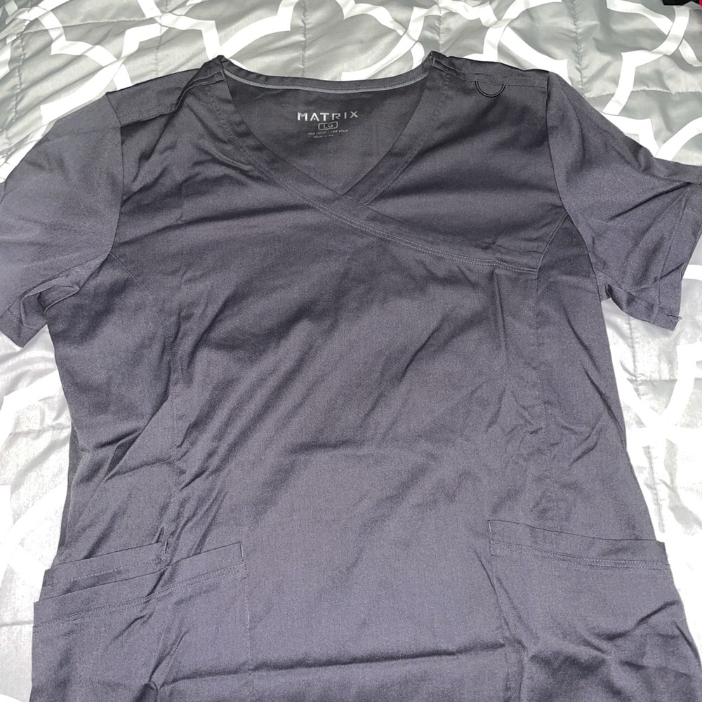 Scrub top